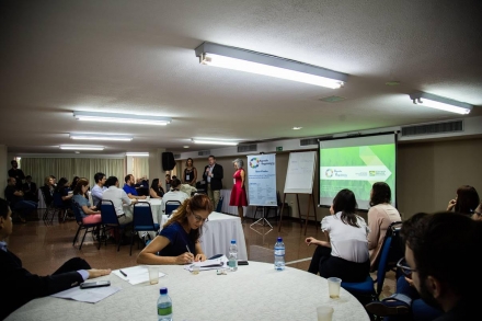 EXPOMEAT 2019 Entre os dias 12 e 14 a equipe ABRA participou da oficina que colheu sugestões para a construção da 1ª Agenda Regulatória da Secretaria de Defesa Agropecuária (SDA/MAPA), biênio de...