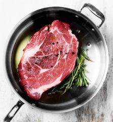 EXPOMEAT 2021 As exportações brasileiras de carne bovina estão apresentando recuperação e podem superar 1,5 milhão de toneladas em 2017 caso a tendência observada até agosto se mantenha,...