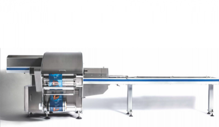 EXPOMEAT 2022 - lll Feira Internacional da Indústria de Processamento de Proteína Animal e Vegetal A máquina embaladora W-75 que possui maior capacidade produtiva, facilidade operacional e baixo custo com manutenção, e os...