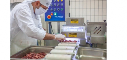EXPOMEAT 2023 - IV Feira Internacional da Indústria de Processamento de Proteína Animal e Vegetal - Inaugurado neste mês, Carioca Foods está localizado em SP e tem capacidade de 155 t/mês (Foto: Divulgação/Rafael Jorge)
