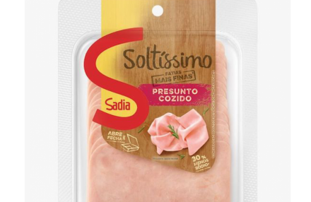 EXPOMEAT 2022 - lll Feira Internacional da Indústria de Processamento de Proteína Animal e Vegetal A Sadia começa o ano inovando na categoria de frios, com a atualização do presunto, peito de peru e mortadela da linha...
