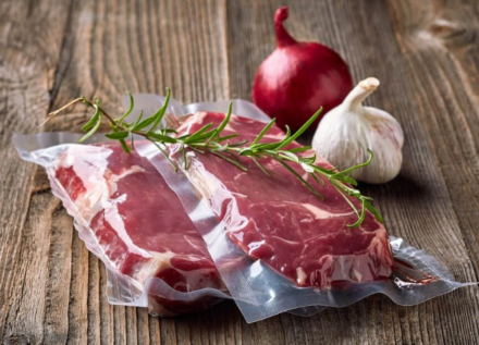 EXPOMEAT 2022 - lll Feira Internacional da Indústria de Processamento de Proteína Animal e Vegetal A fim de identificar o uso de tecnologias emergentes no setor de carne bovina in natura e de derivados, em especial, no que tange às...